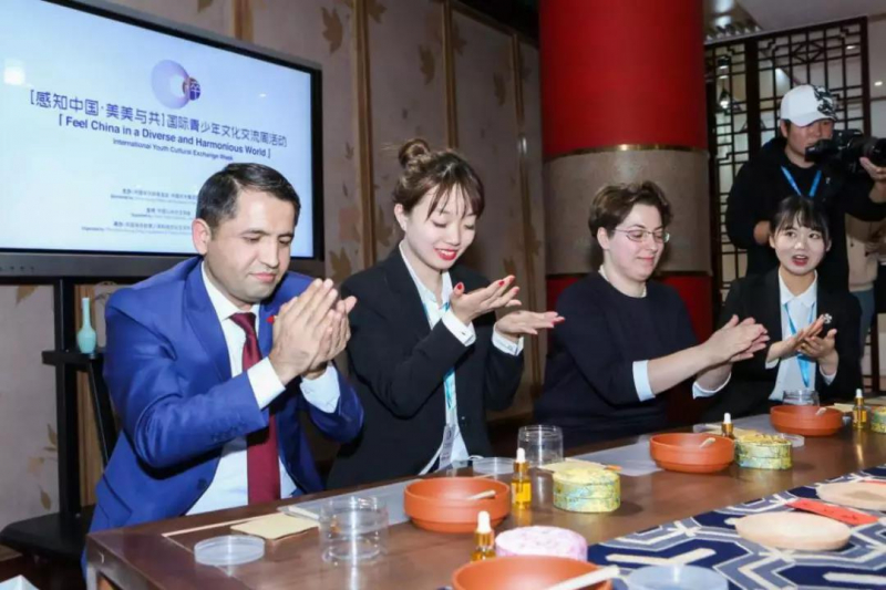 中国香文化研究中心参与"感知中国·美美与共"国际青少年文化交流周